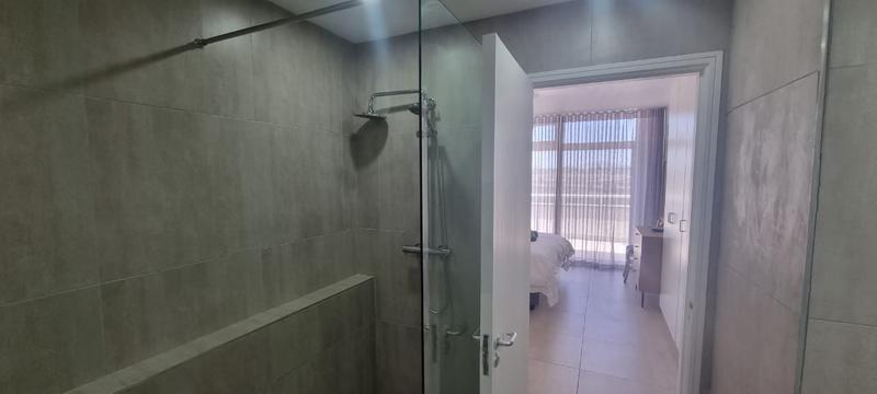 To Let 2 Bedroom Property for Rent in Dolphin Beach Western Cape